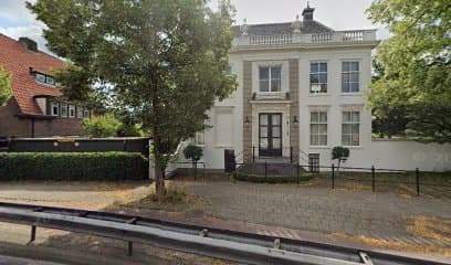 Quality Tailors B.V.