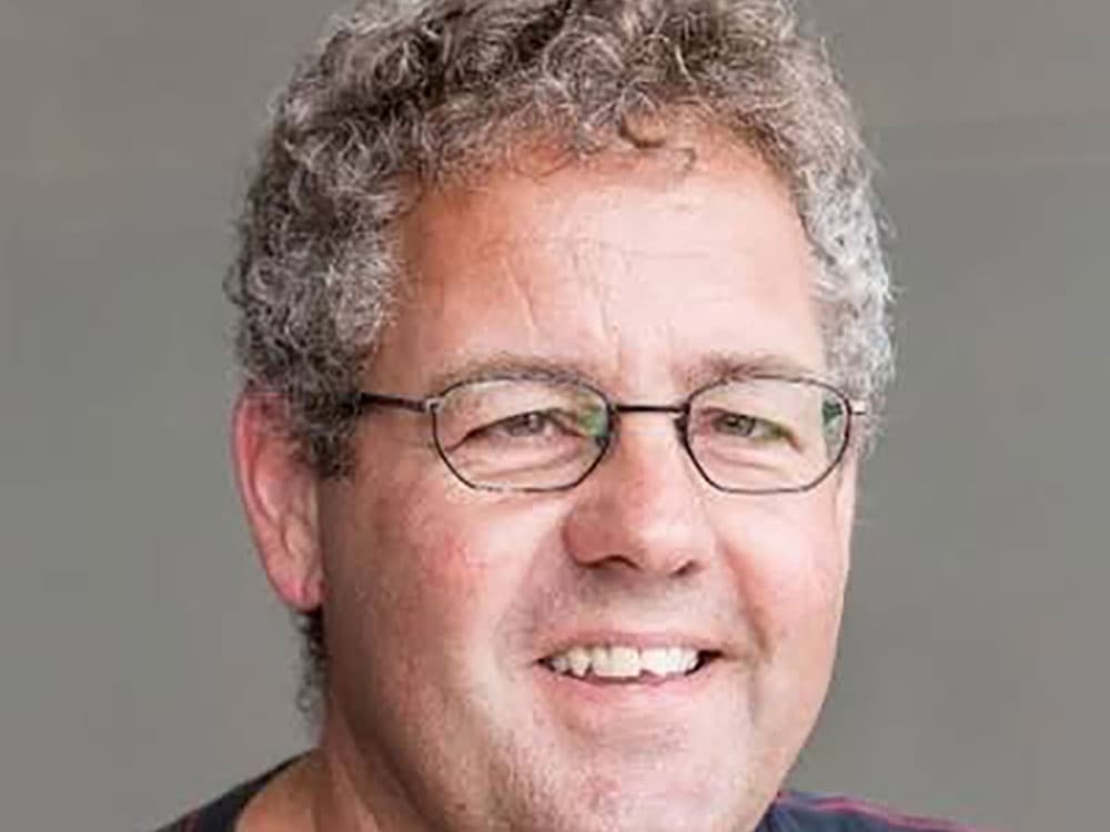Lezing: Jan Bakker over 65 popmuziek Velsen in IJmuiden UITagenda, IJmuiden / Velsen