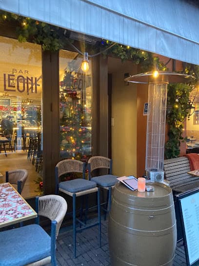 Bar Leoni