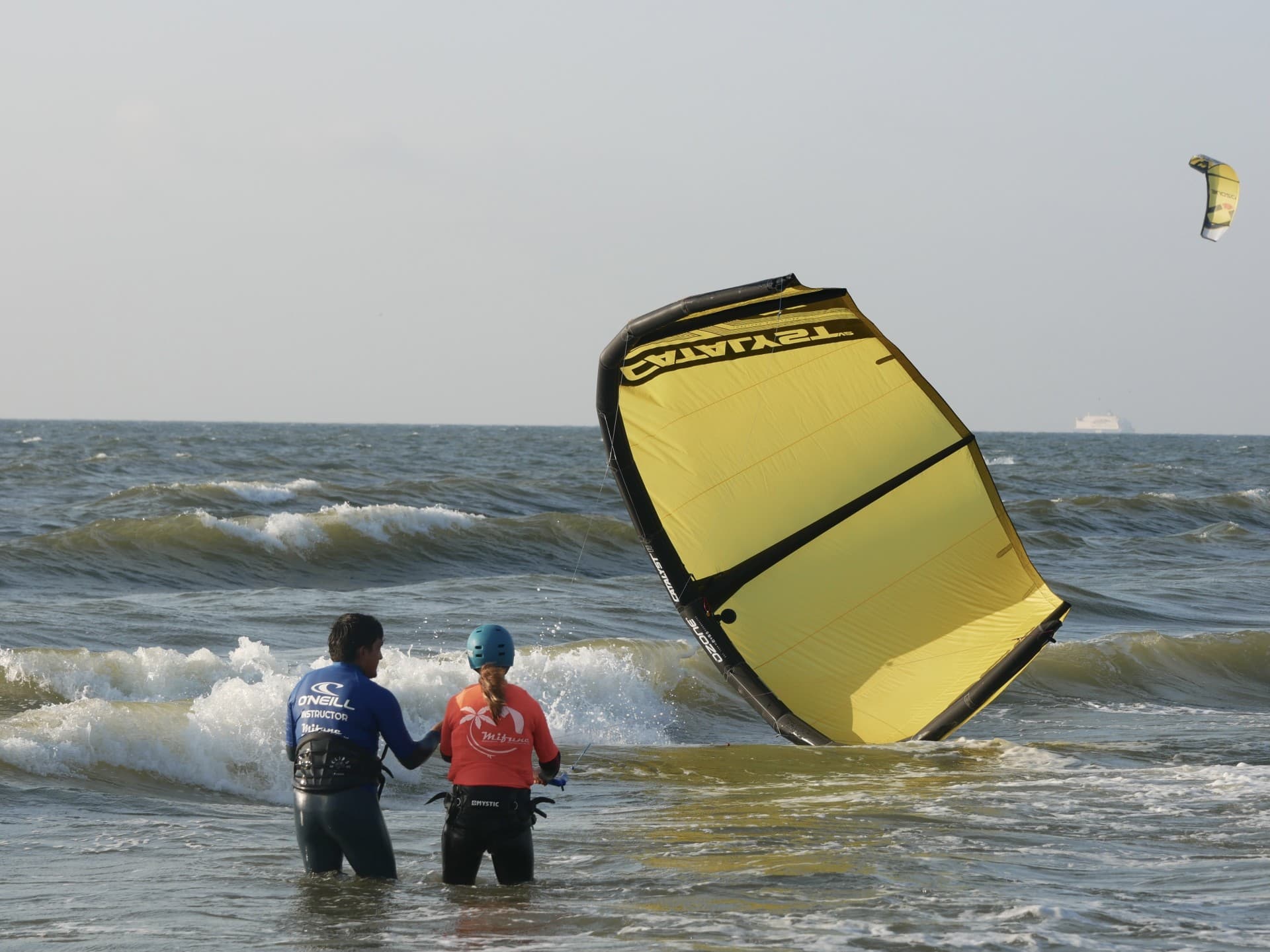 Mifune Watersports - Kitesurfen, Surfschool, Standup Paddling en Catamaran