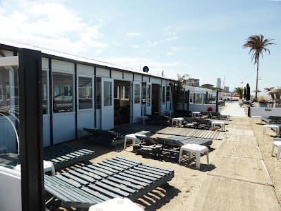 Strandpaviljoen/Beachclub Sandy Hill