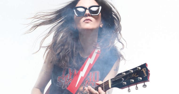 Laura Cox + support