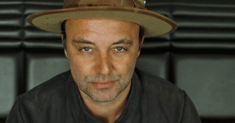 Niels Geusebroek sings Coldplay