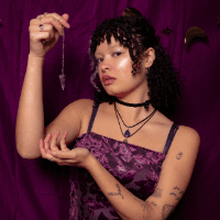 Mystieke folkrock van Rhodon Cerise in de Bibliotheek Haarlem Centrum