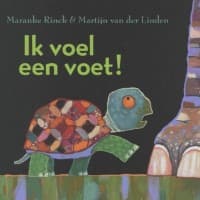 Voorlezen en knutselen: Ik voel een voet (4+)