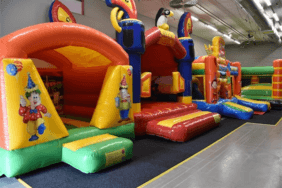 KidsPark | Opblaasattracties in VanzantenHal