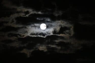 Volle maan wandeling